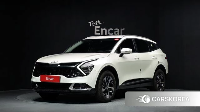 Kia Sportage 5th Generation Hybrid 2023 Белый из Кореи
