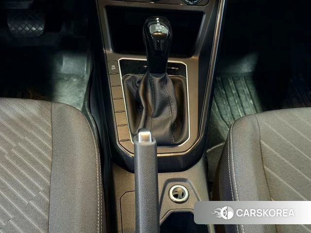 Volkswagen Lavida 2024 Белый из Китая