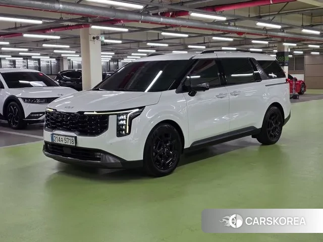 Kia The New Carnival 4th Generation 2025 Белый из Кореи