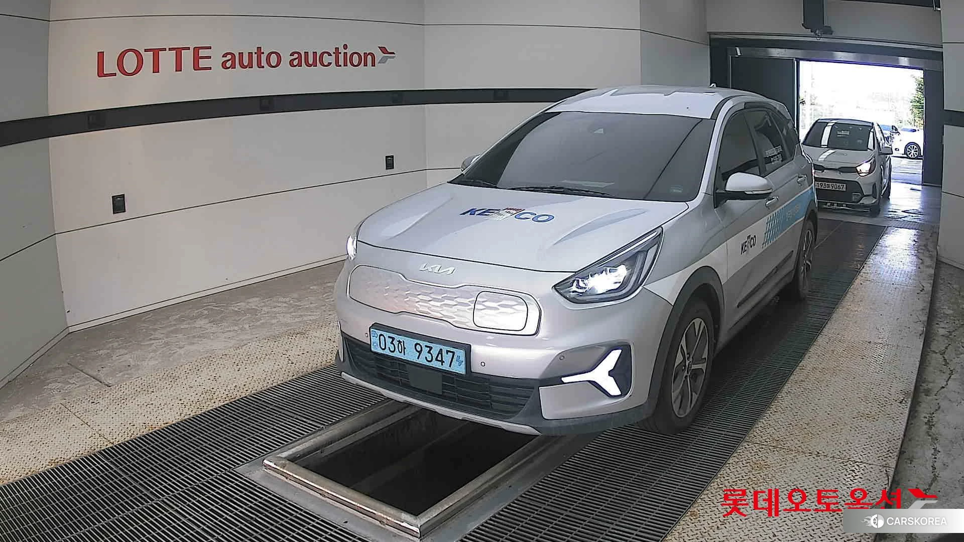 Kia Niro Plus 2023 Sparkling Silver из Кореи