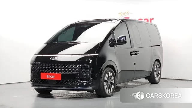 Hyundai Staria 2023 Черный из Кореи