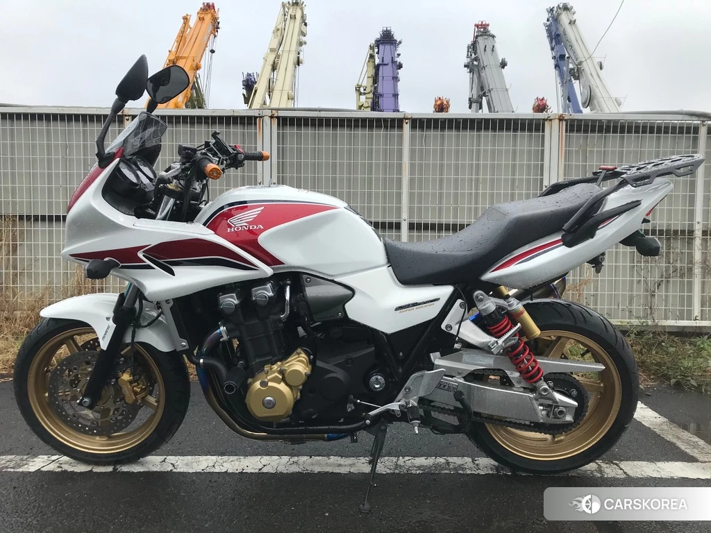 Проданный Honda CB1300SF BOLDOR ABS 2012 из Японии, фото 2