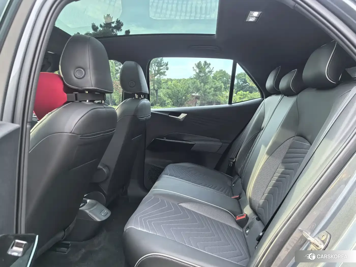 Volkswagen ID.3 2023 Silver/gray из Китая