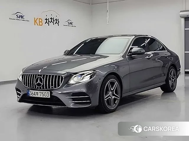Mercedes-Benz E-Class W213 2018 Серый из Кореи