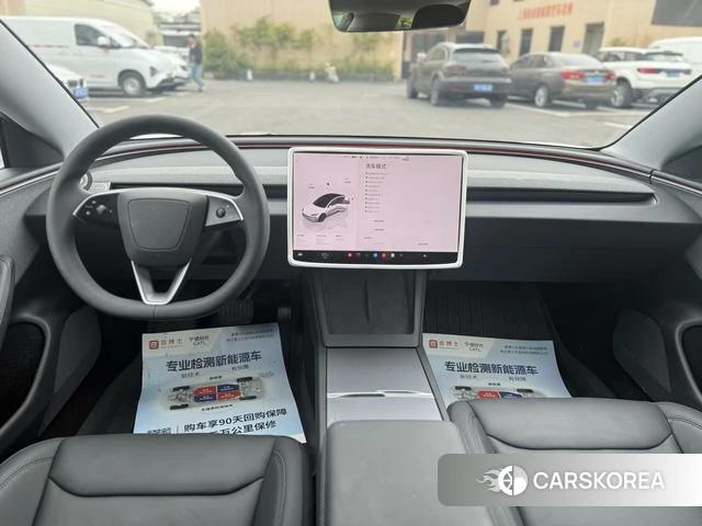 Tesla Model 3 2025 Белый из Китая