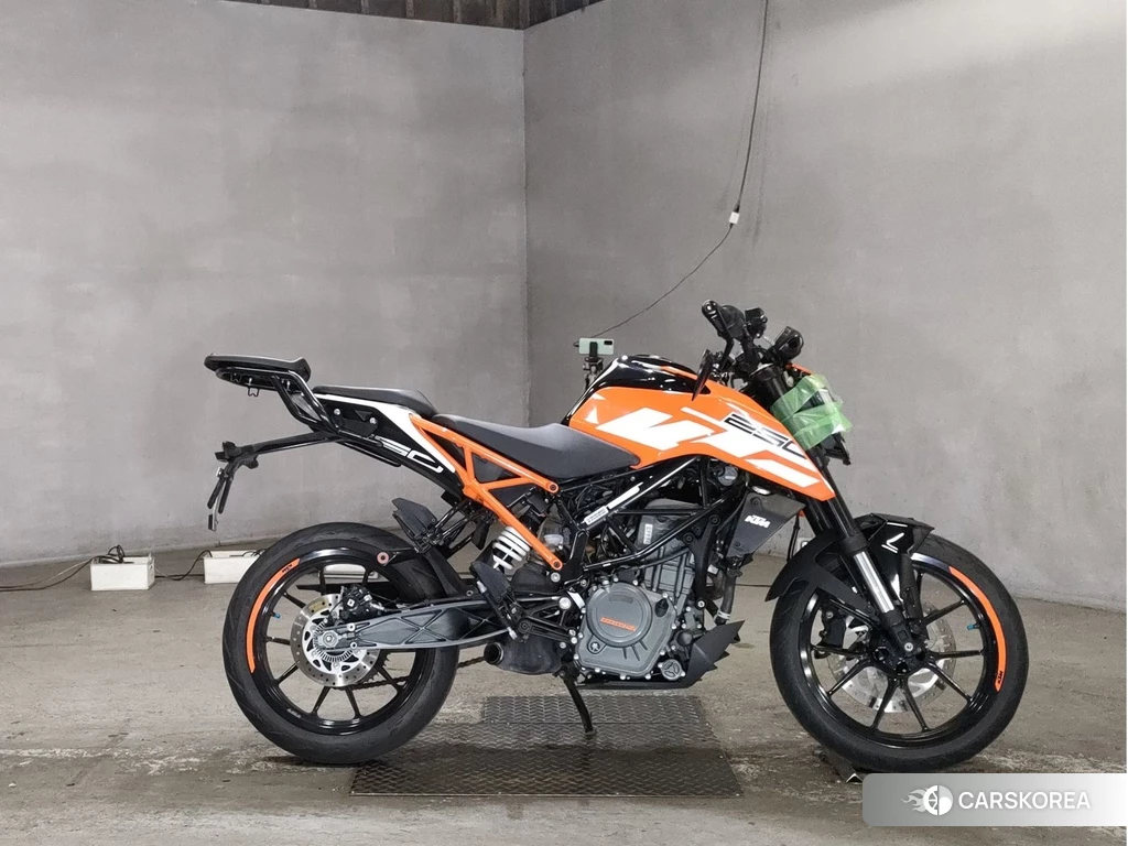 Проданный KTM 250 DUKE 2017 из Японии