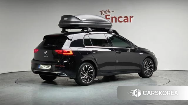 Volkswagen Golf 8th Generation 2024 Черный из Кореи