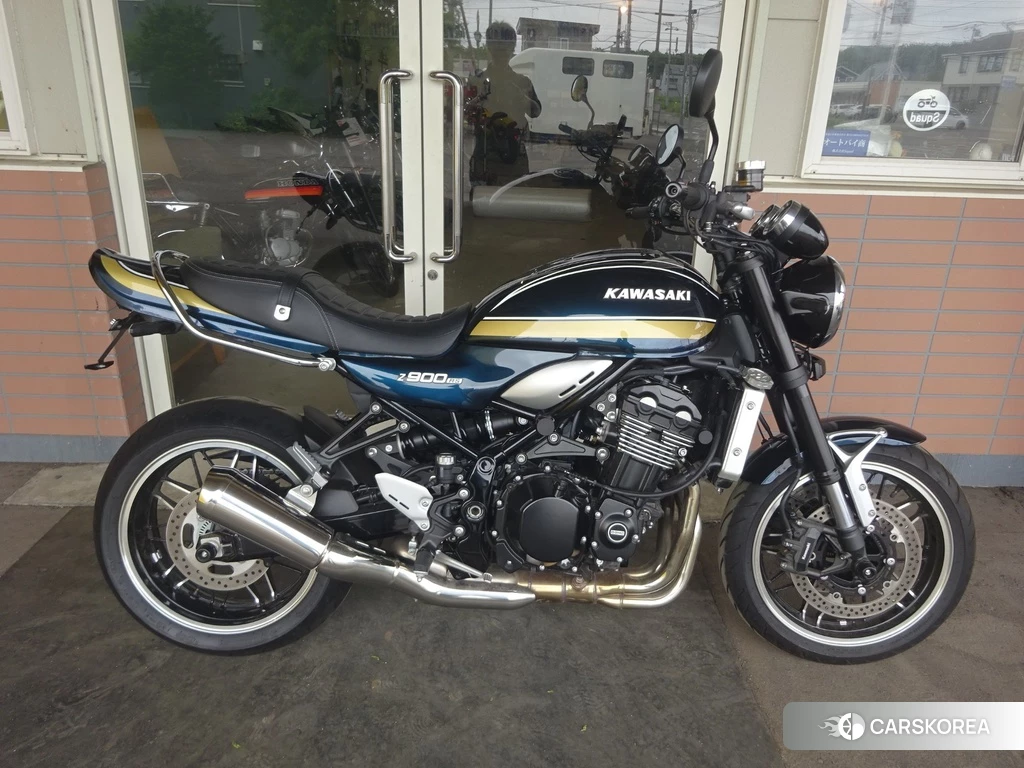 Проданный Kawasaki Z900RS 2022 из Японии