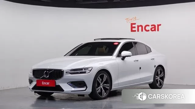 Volvo S60 3rd generation 2021 Белый из Кореи