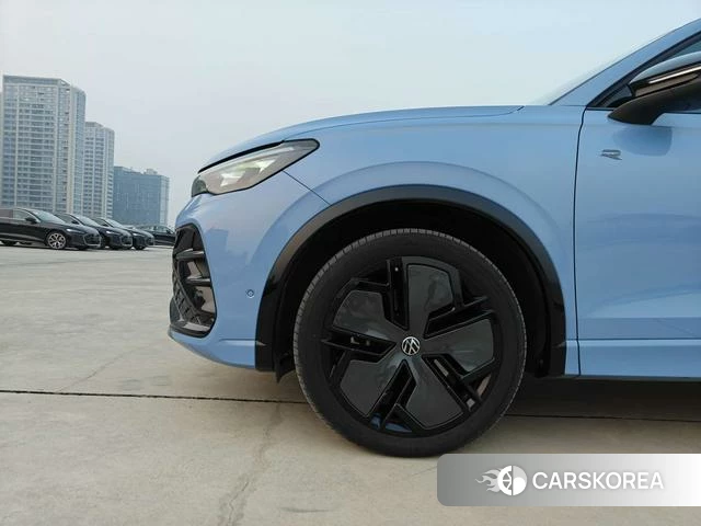 Volkswagen Tiguan L 2024 Синий из Китая