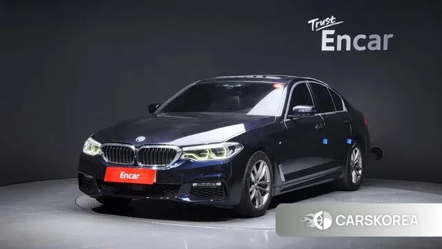 BMW 5 Series (G30) 2018 Черный из Кореи