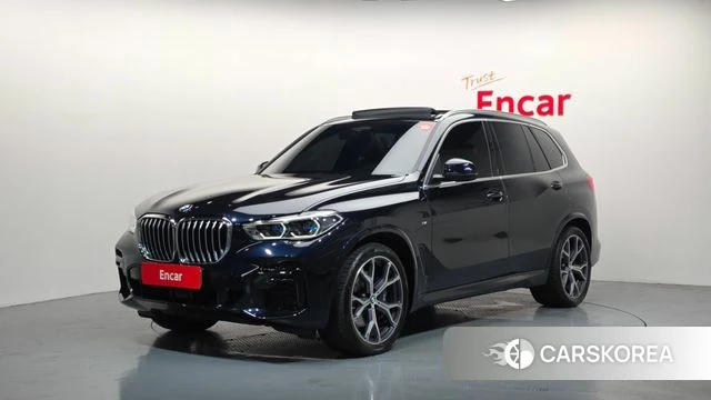 BMW X5 (G05) 2023 Черный из Кореи