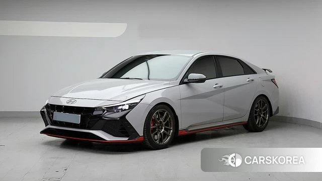 Hyundai Avante (CN7) 2023 Серебристо-серый из Кореи