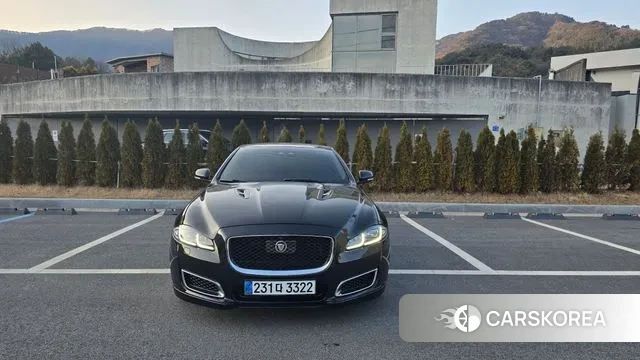 Jaguar All New XJ 2018 Черный из Кореи