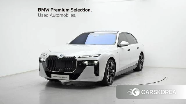 BMW i7 (G70) 2024 Белый из Кореи