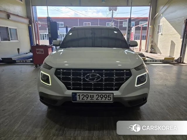 Hyundai Venue 2020 Белый из Кореи
