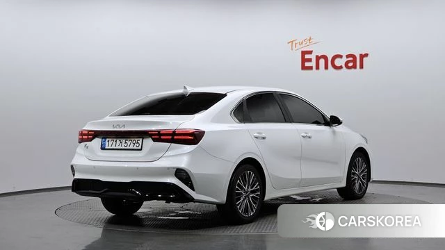Kia The New K3 2nd generation 2021 Белый из Кореи