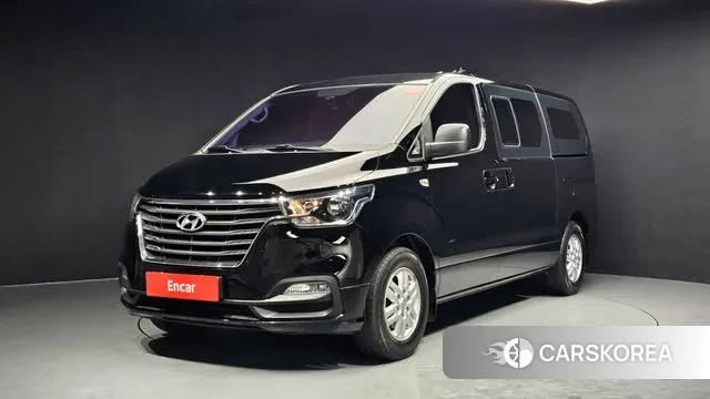 Hyundai The New Grand Starex 2018 Черный из Кореи