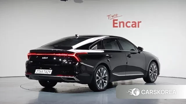 Kia K8 2021 Черный из Кореи