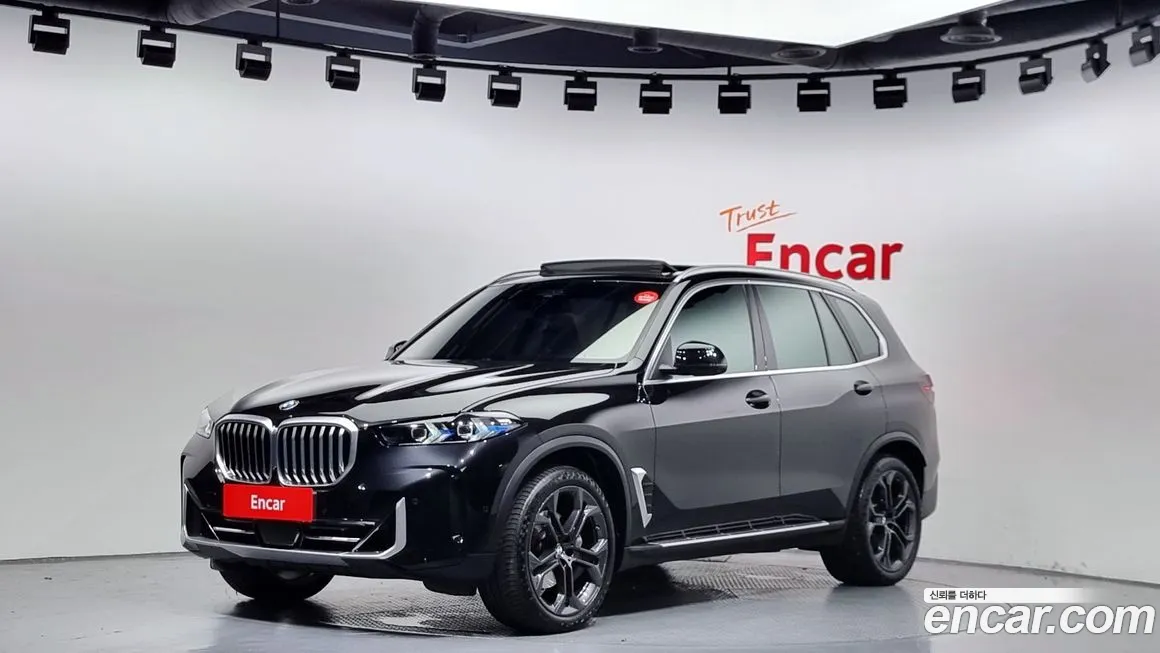 BMW X5 (G05) 2023 Черный из Кореи