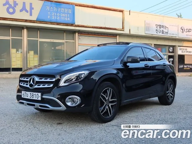 Mercedes-Benz GLA-Class X156 2019 Черный из Кореи