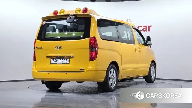 Hyundai The New Grand Starex 2020 Желтый из Кореи