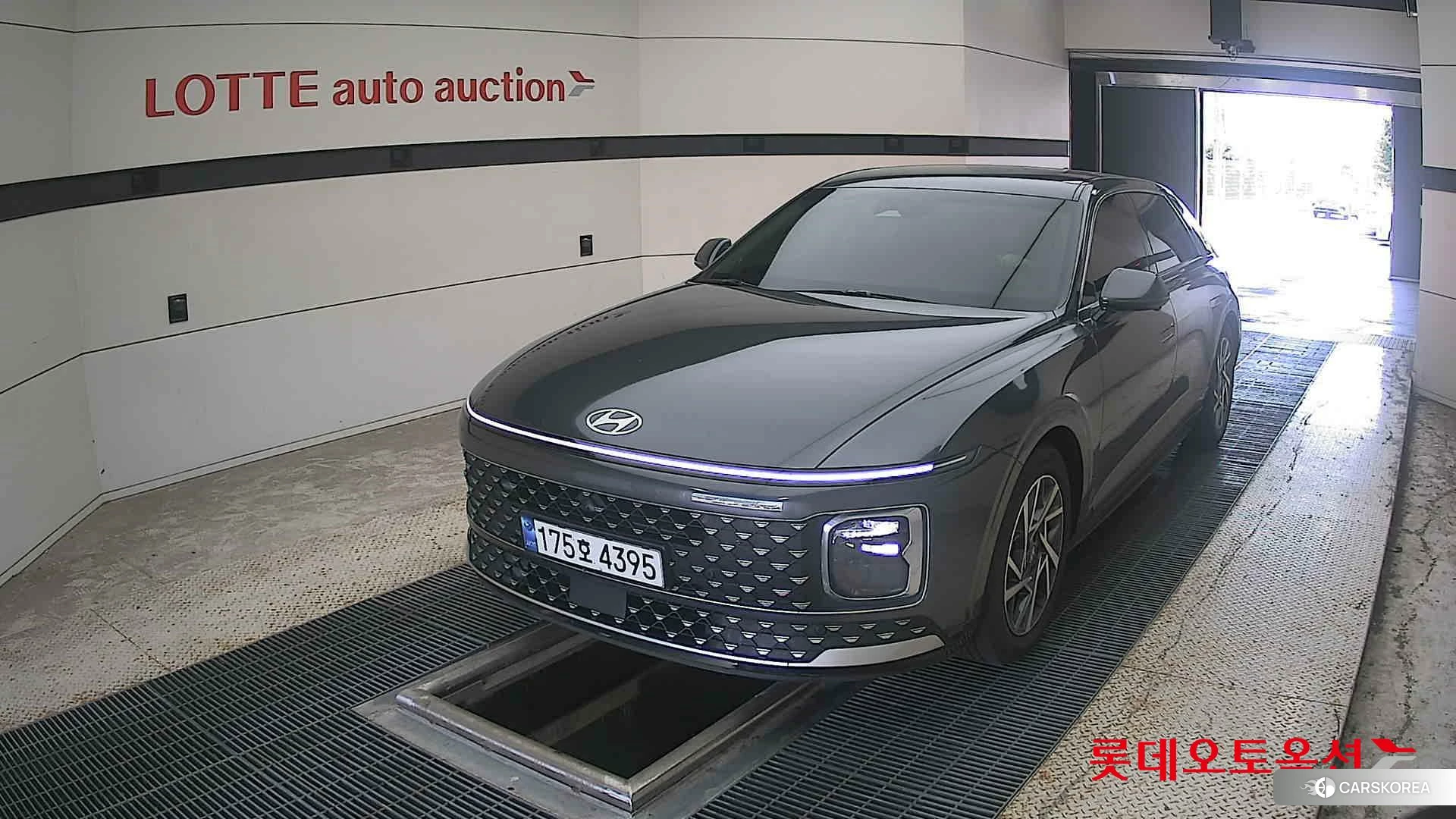 Hyundai Grandeur 2023 Nocturne Grey Metallic из Кореи