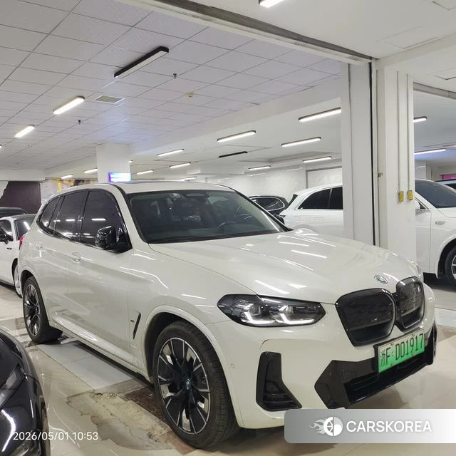 BMW iX3 2024 Белый из Китая