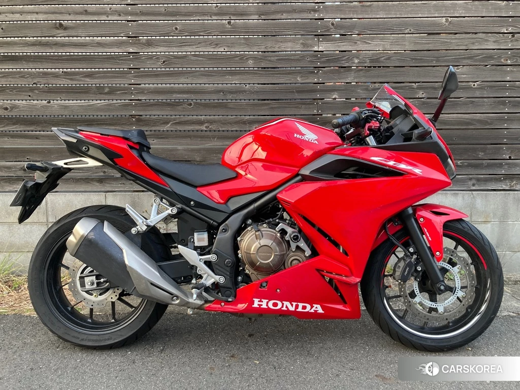 Проданный Honda CBR400R ABS 2021 из Японии, фото 2