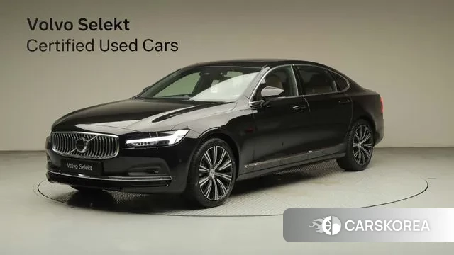 Volvo S90 2024 Черный из Кореи