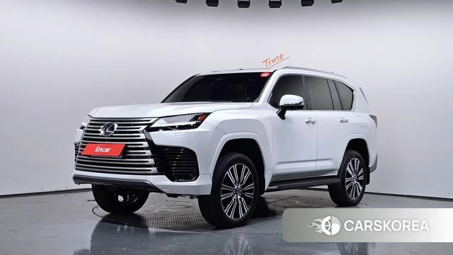 Lexus LX 4th Generation 2025 Белый из Кореи