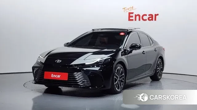 Toyota Camry (XV80) 2024 Черный из Кореи