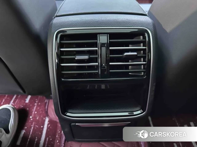 Volkswagen Magotan 2025 Черный из Китая