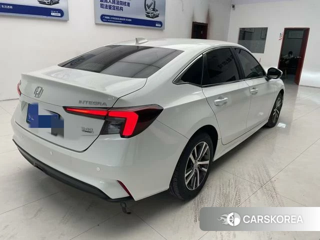 Honda Style 2025 Белый из Китая