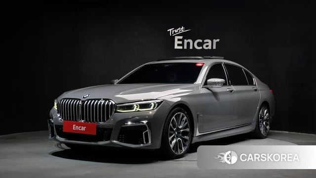 BMW 7 Series (G11) 2020 Серебристо-серый из Кореи