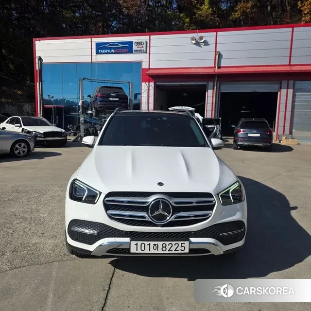 Mercedes-Benz GLE-Class W167 2022 Белый из Кореи