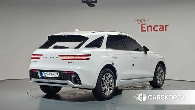 Genesis GV70 2022 Белый из Кореи