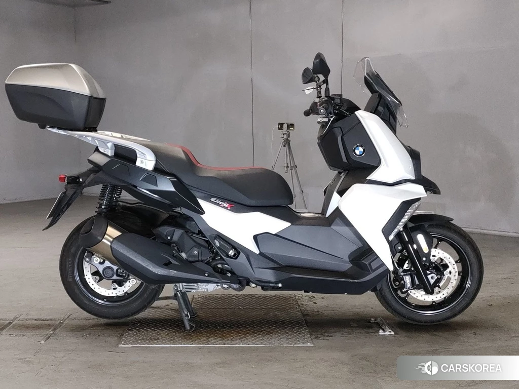 Проданный BMW C400X 2020 из Японии
