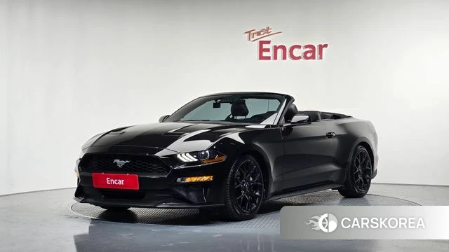 Ford Mustang 2018 Черный из Кореи