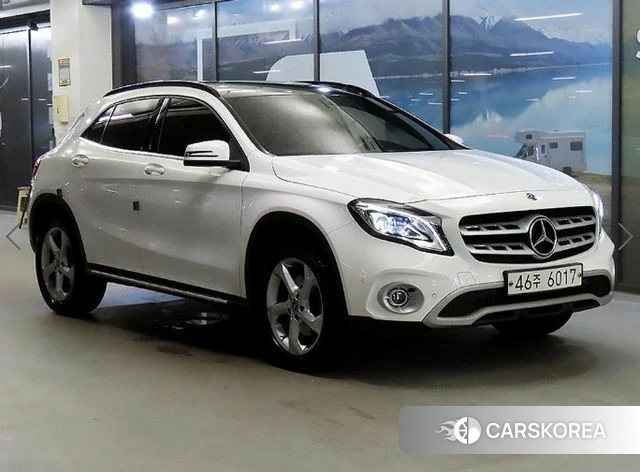 Mercedes-Benz GLA-Class X156 2019 Белый из Кореи