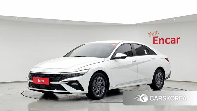 Hyundai The New Avante Hybrid (CN7) 2023 Белый из Кореи