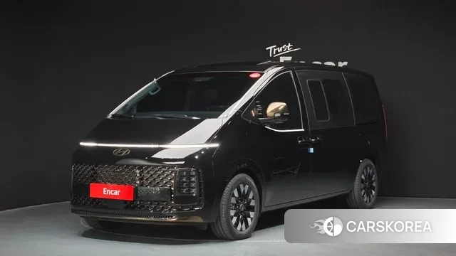 Hyundai Staria 2025 Черный из Кореи