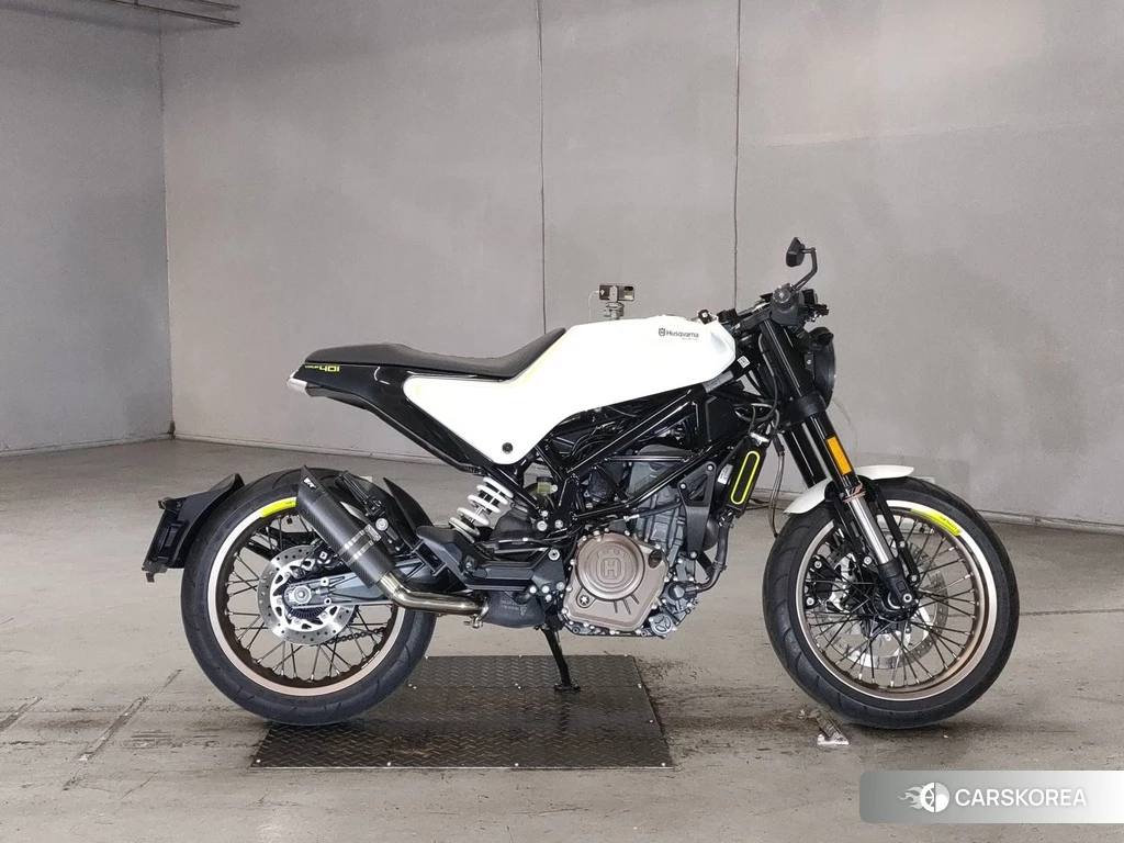 Проданный Husqvarna VITPILEN 401 2018 из Японии