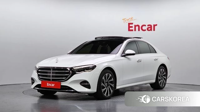 Mercedes-Benz E-Class W214 2024 Белый из Кореи