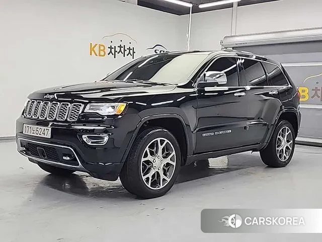 Jeep Grand Cherokee 2019 Черный из Кореи
