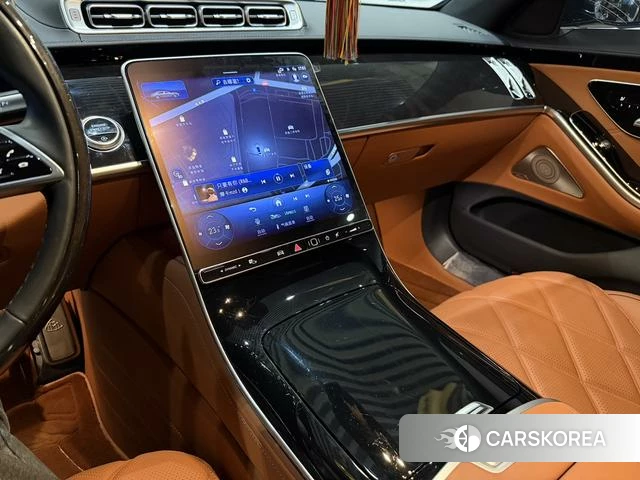 Mercedes-Benz Maybach S-class 2024 Черный из Китая