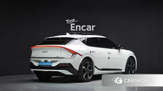Kia EV6 2021 Белый из Кореи