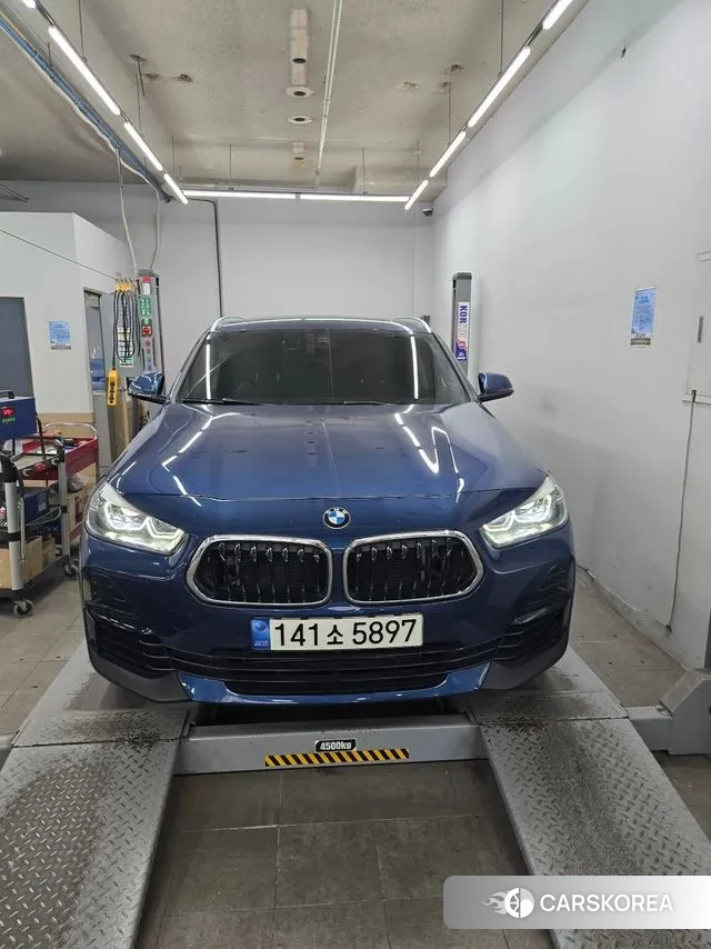 BMW X2 (F39) 2022 Синий из Кореи