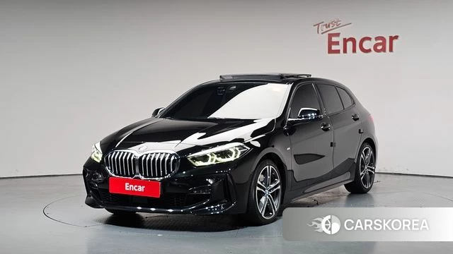 BMW 1 Series (F40) 2022 Черный из Кореи