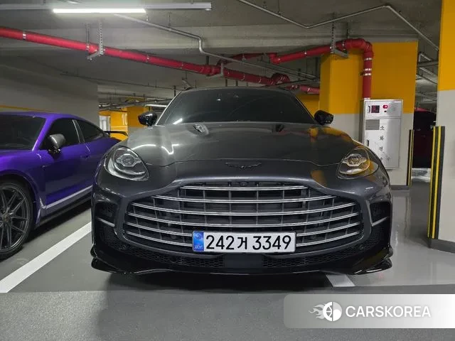 Aston Martin DBX 2023 Серый из Кореи